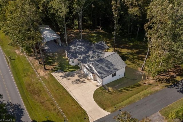 4907 Lanvale Avenue, Trinity, NC 27370