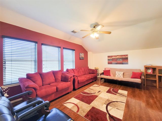 11811 Champions Grove Lane, Houston, TX 77066