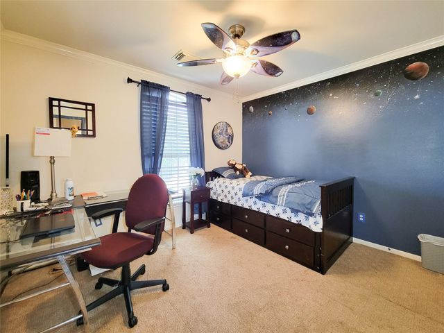 11811 Champions Grove Lane, Houston, TX 77066
