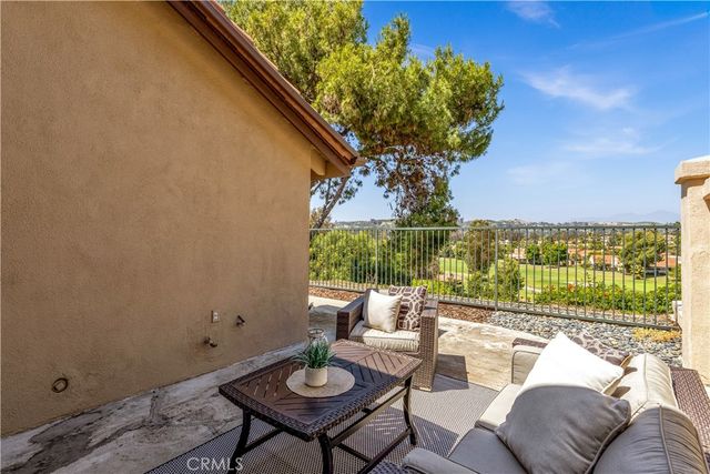 27689 Via Sequoia, San Juan Capistrano, CA 92675