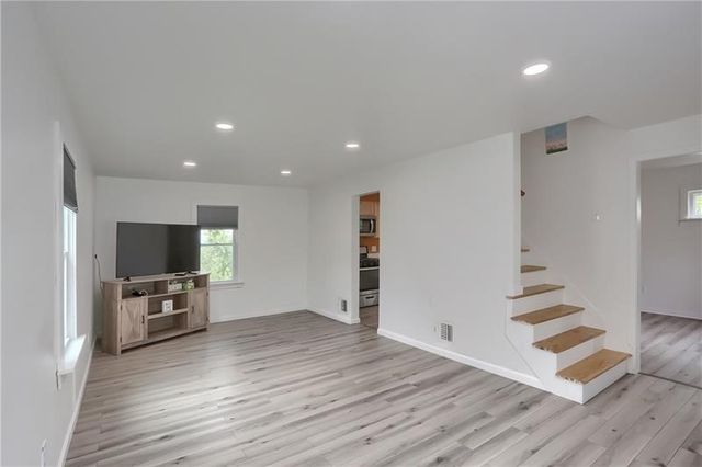 622 Ascension Drive, West Mifflin, PA 15122