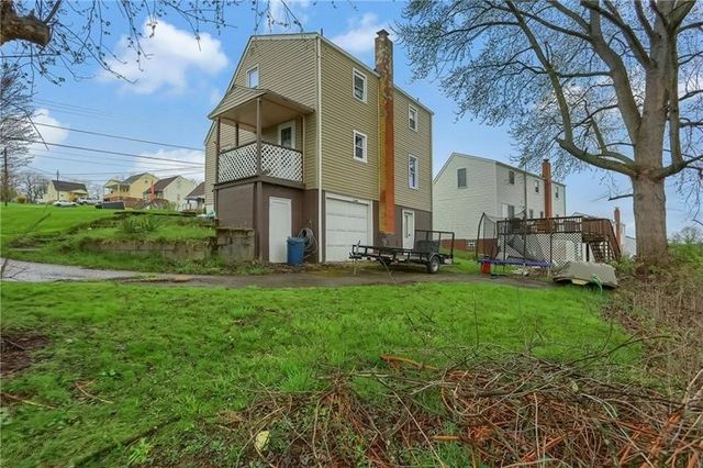 622 Ascension Drive, West Mifflin, PA 15122