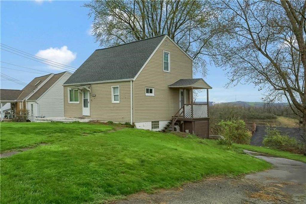 622 Ascension Drive, West Mifflin, PA 15122