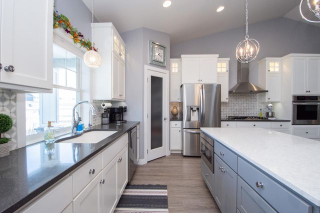 17063 Lakeview Lane, Audubon, MN 56511