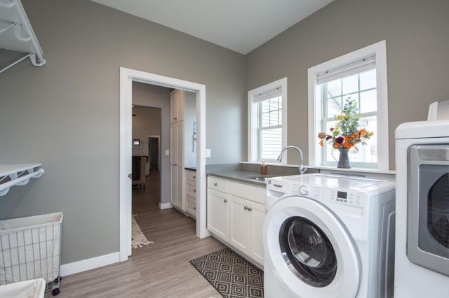 17063 Lakeview Lane, Audubon, MN 56511