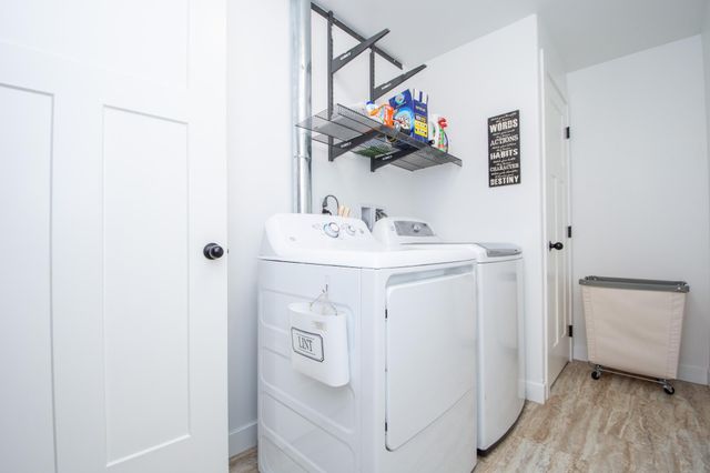 17063 Lakeview Lane, Audubon, MN 56511