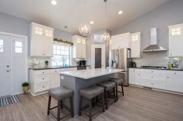 17063 Lakeview Lane, Audubon, MN 56511