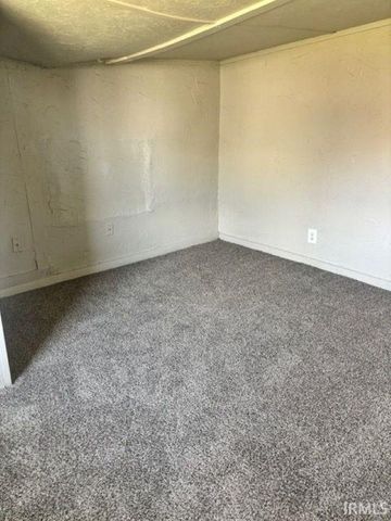 1425 E Uhlhorn Street, Evansville, IN 47710