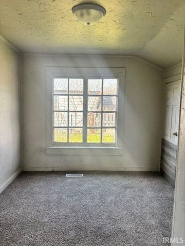 1425 E Uhlhorn Street, Evansville, IN 47710
