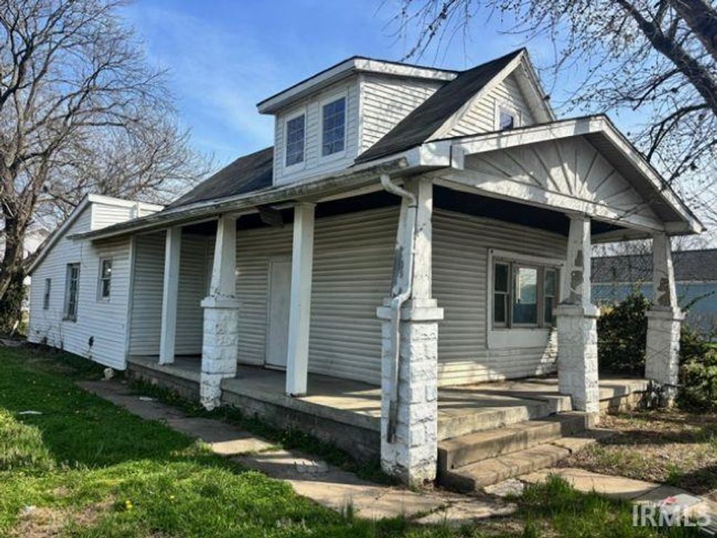 1425 E Uhlhorn Street, Evansville, IN 47710
