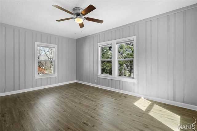 2430 Wallis Avenue, St Louis, MO 63114