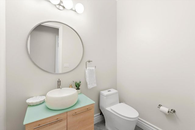 8540 Le Parc Ct, Fair Oaks, CA 95628