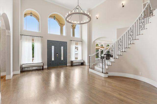 8540 Le Parc Ct, Fair Oaks, CA 95628