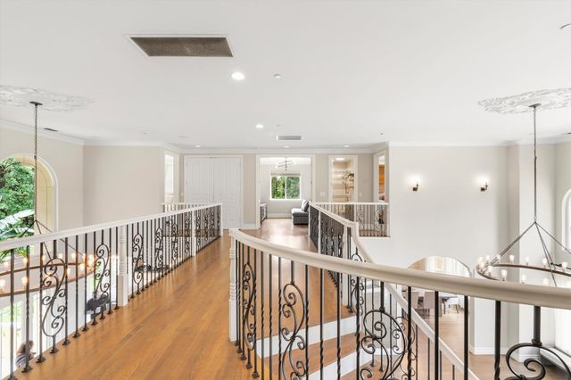 8540 Le Parc Ct, Fair Oaks, CA 95628