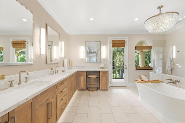 8540 Le Parc Ct, Fair Oaks, CA 95628
