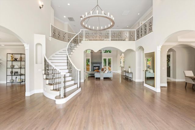 8540 Le Parc Ct, Fair Oaks, CA 95628