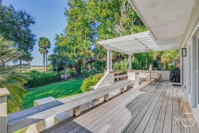 1 Bishopwood Court, Savannah, GA 31411