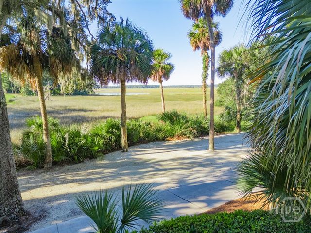 1 Bishopwood Court, Savannah, GA 31411