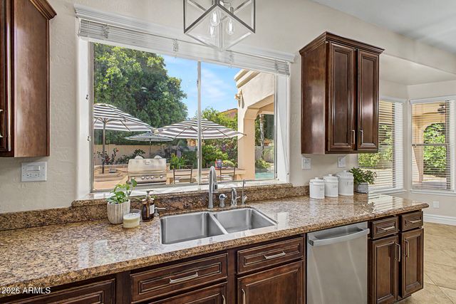 1563 W KAIBAB Drive, Chandler, AZ 85248