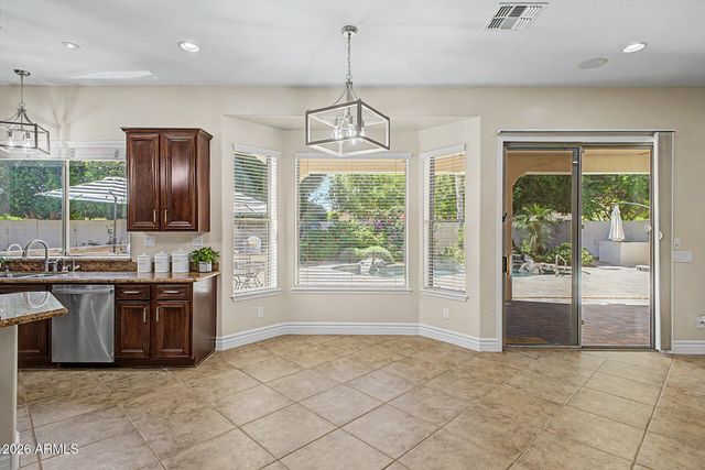 1563 W KAIBAB Drive, Chandler, AZ 85248