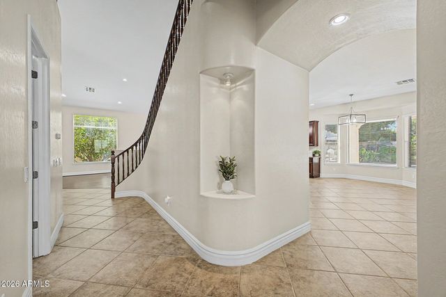 1563 W KAIBAB Drive, Chandler, AZ 85248