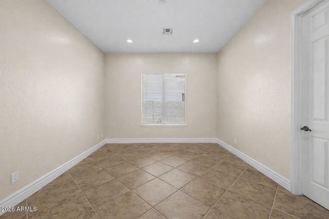 1563 W KAIBAB Drive, Chandler, AZ 85248