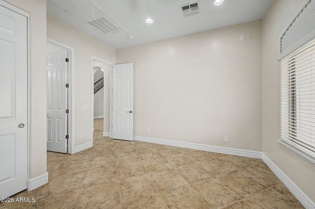 1563 W KAIBAB Drive, Chandler, AZ 85248