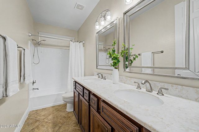 1563 W KAIBAB Drive, Chandler, AZ 85248