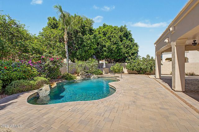 1563 W KAIBAB Drive, Chandler, AZ 85248