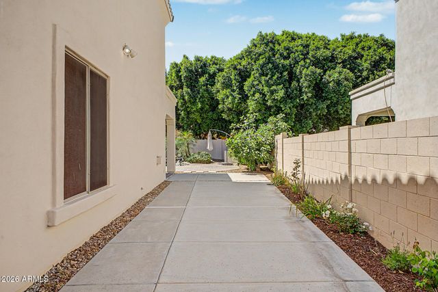 1563 W KAIBAB Drive, Chandler, AZ 85248
