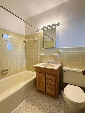 238 Lakeview Dr, Blacksburg, SC 29702