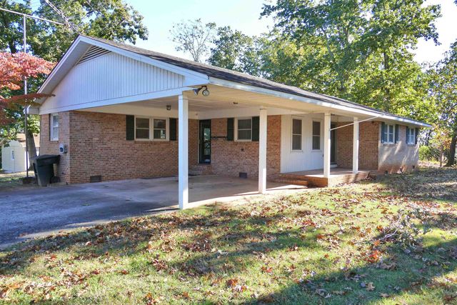 238 Lakeview Dr, Blacksburg, SC 29702