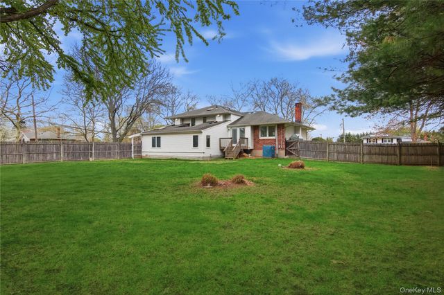 23 Sarina Drive, Commack, NY 11725