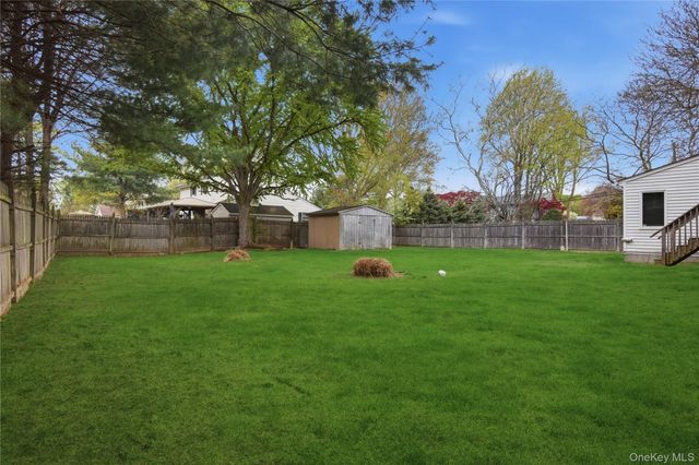 23 Sarina Drive, Commack, NY 11725