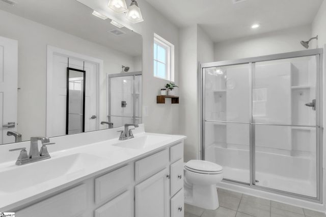 417 Vernonburg Court, Piedmont, SC 29673