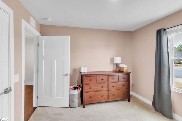 417 Vernonburg Court, Piedmont, SC 29673