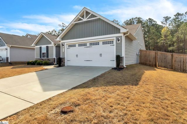 417 Vernonburg Court, Piedmont, SC 29673
