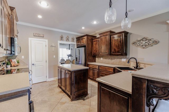 408 Oakwood Lane, Perryville, AR 72126