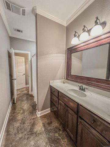 408 Oakwood Lane, Perryville, AR 72126