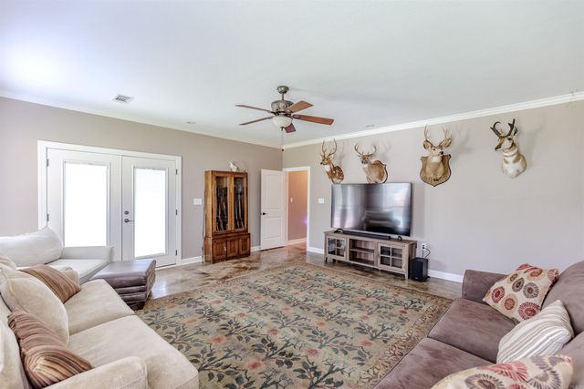 408 Oakwood Lane, Perryville, AR 72126