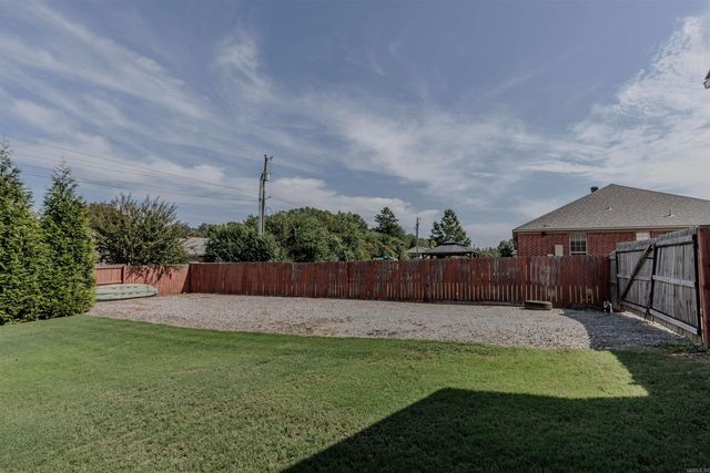 408 Oakwood Lane, Perryville, AR 72126