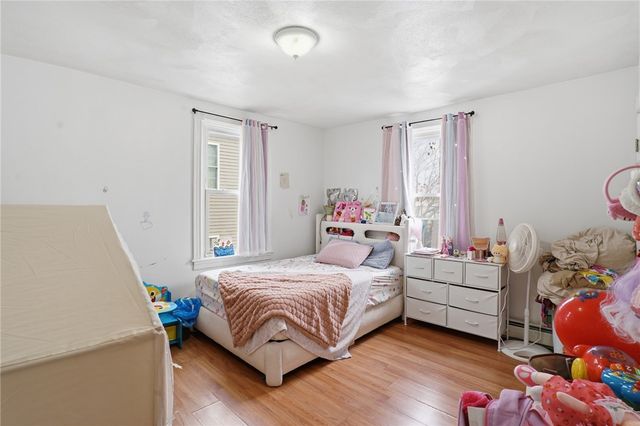 17 Ledge Street, Providence, RI 02904