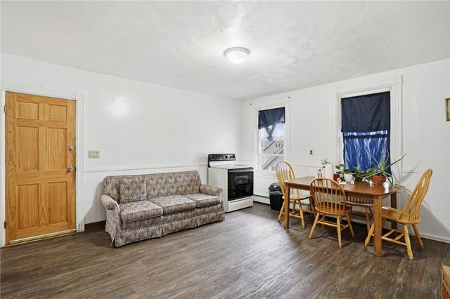 17 Ledge Street, Providence, RI 02904