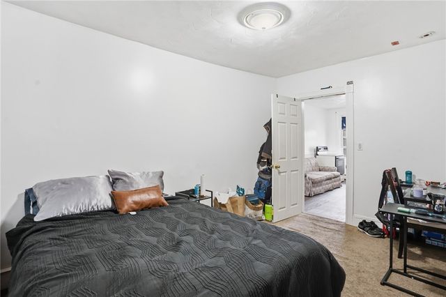 17 Ledge Street, Providence, RI 02904