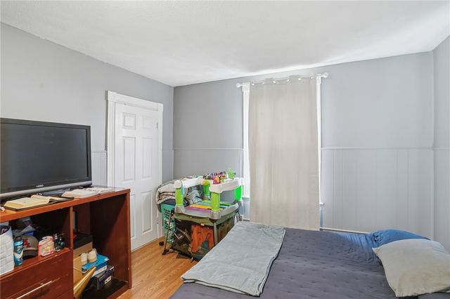 17 Ledge Street, Providence, RI 02904