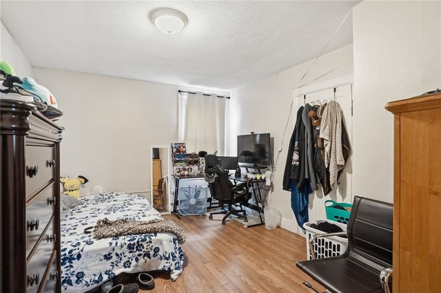 17 Ledge Street, Providence, RI 02904