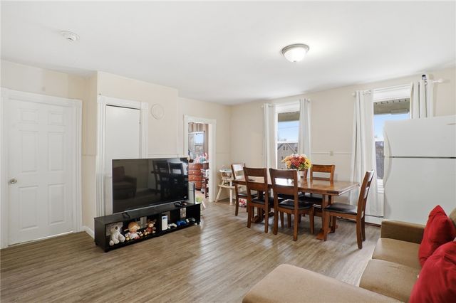 17 Ledge Street, Providence, RI 02904