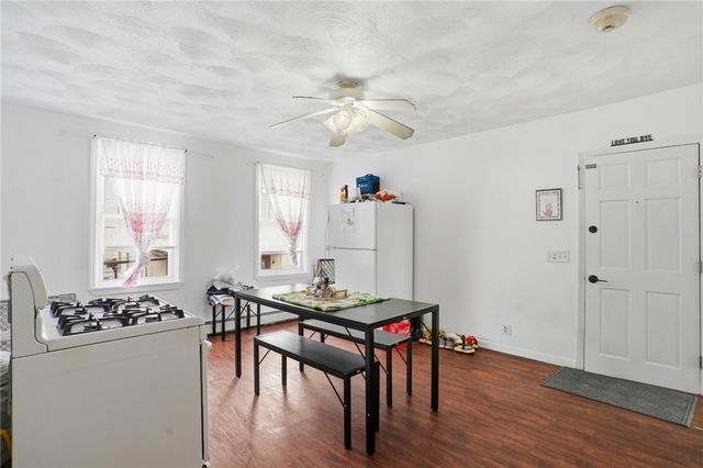 17 Ledge Street, Providence, RI 02904