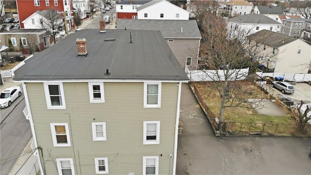17 Ledge Street, Providence, RI 02904