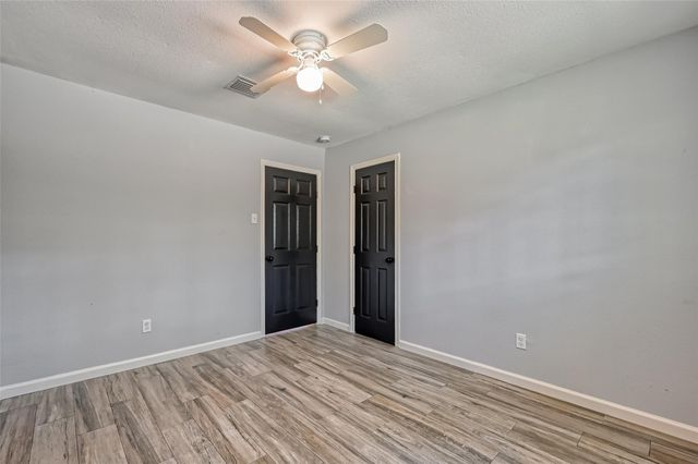 8623 Valley Forest Drive, Houston, TX 77078